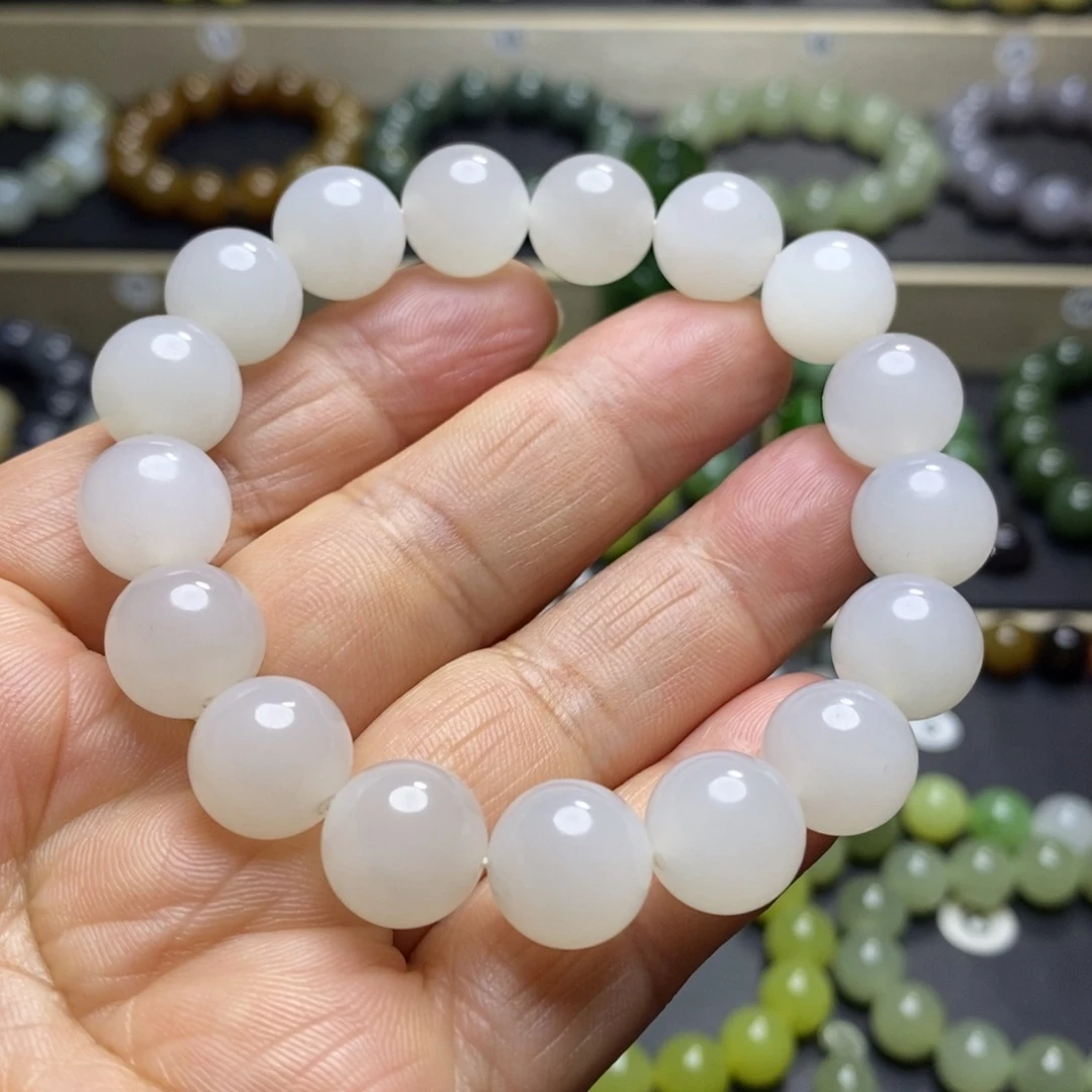 和田玉手串未镶嵌