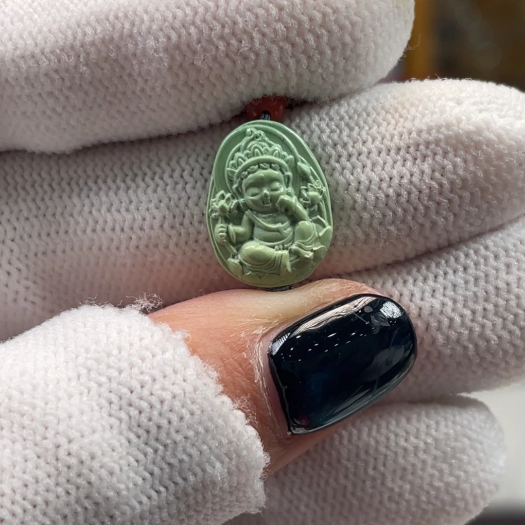 绿松石未镶嵌挂件