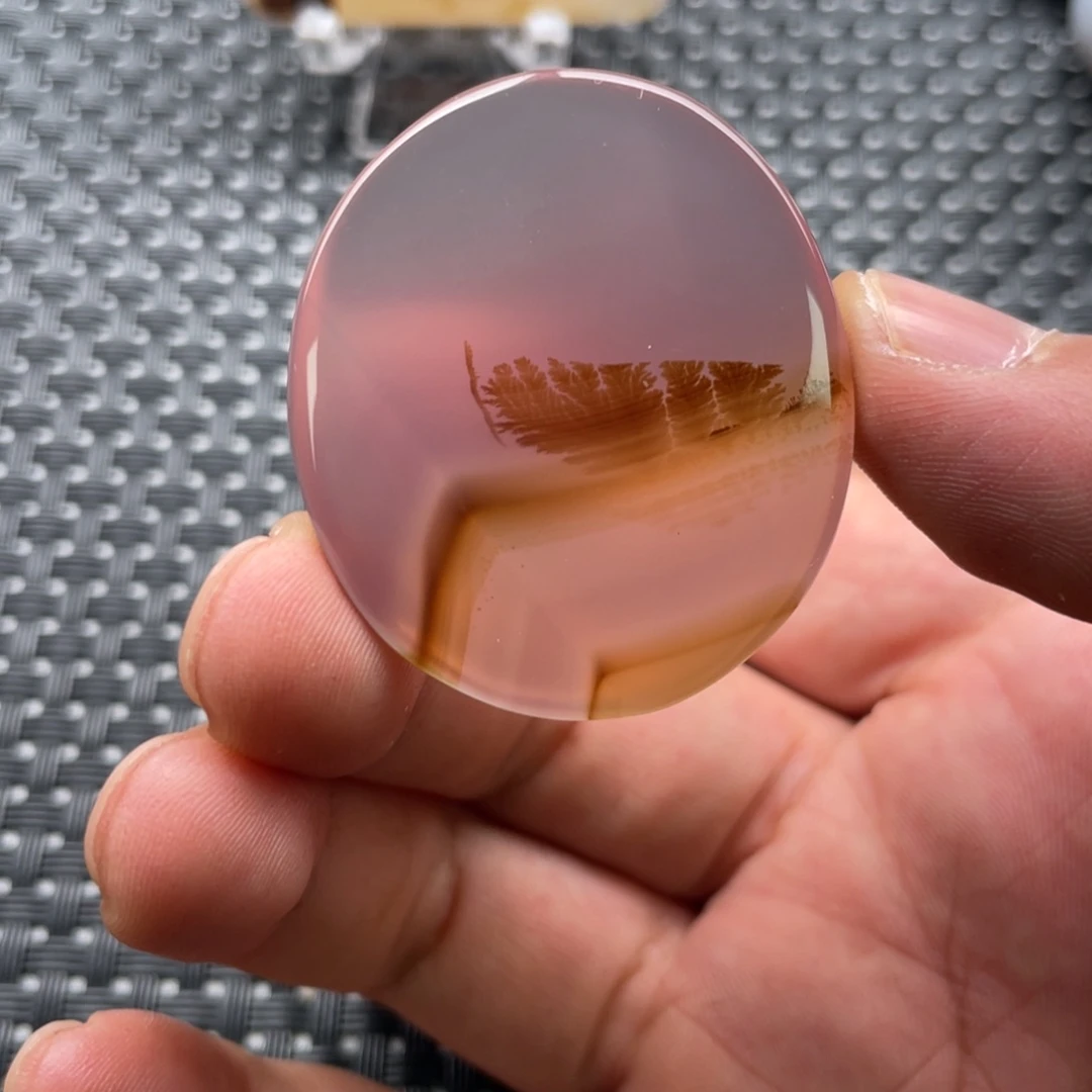 未镶嵌颈饰玛瑙/玉髓钢**侠