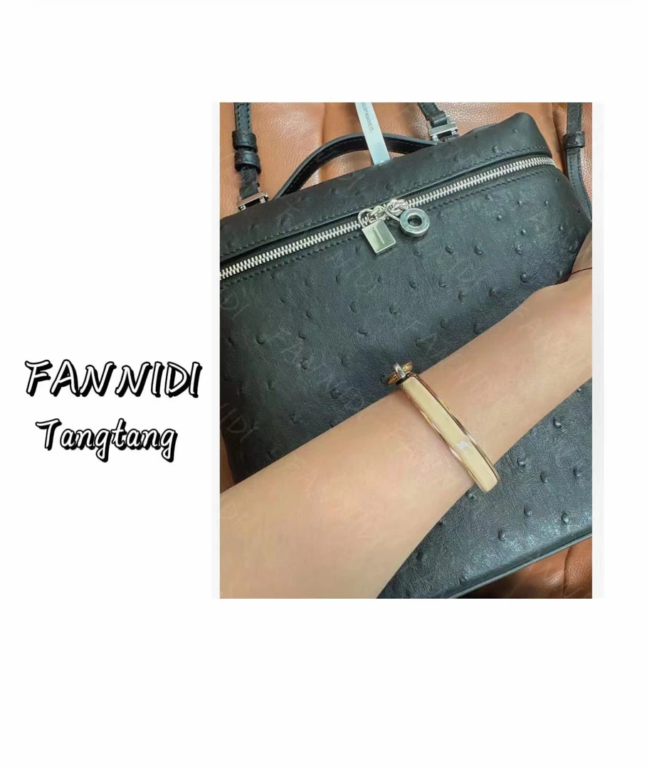 合金手镯 A0016 时尚饰品百搭早春出门出游手镯