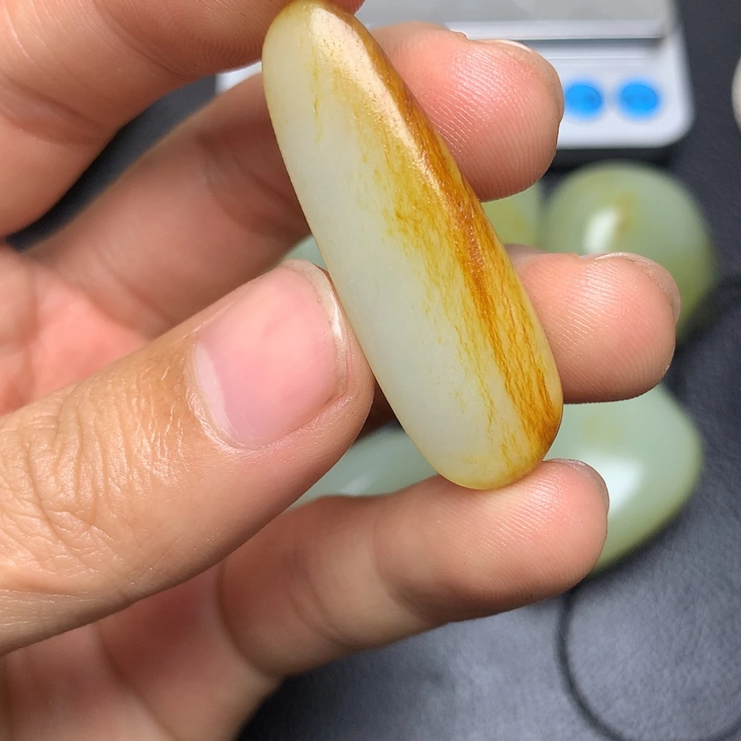 和田玉未镶嵌摆件