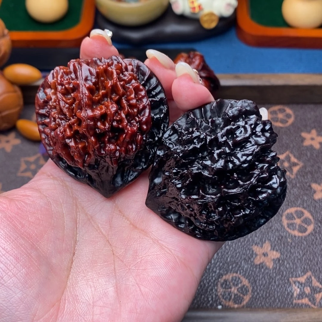 文玩核桃吊坠福利官帽