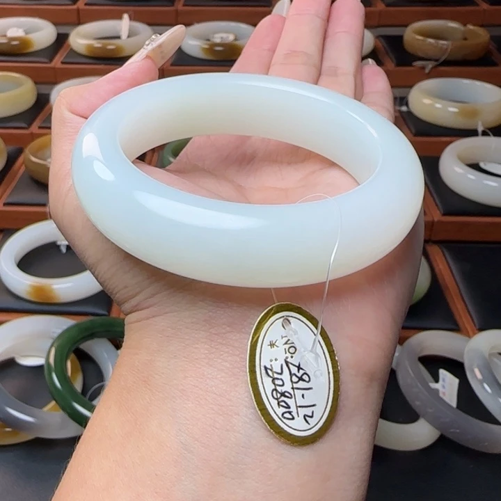 和田玉未镶嵌手镯微翠白56.2