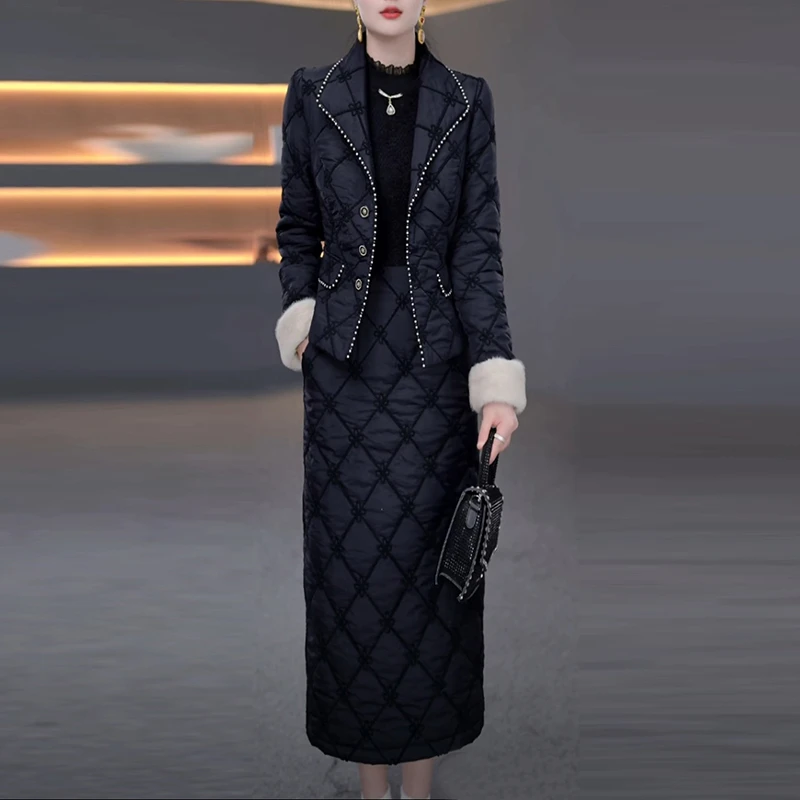 蓄热棉夹棉加厚保暖套装裙2025冬季新款女神范黑色两件套连衣裙子