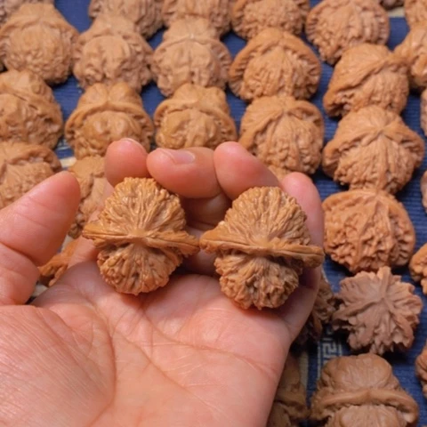 【闪购商品】吊坠文玩核桃b*d四座楼38