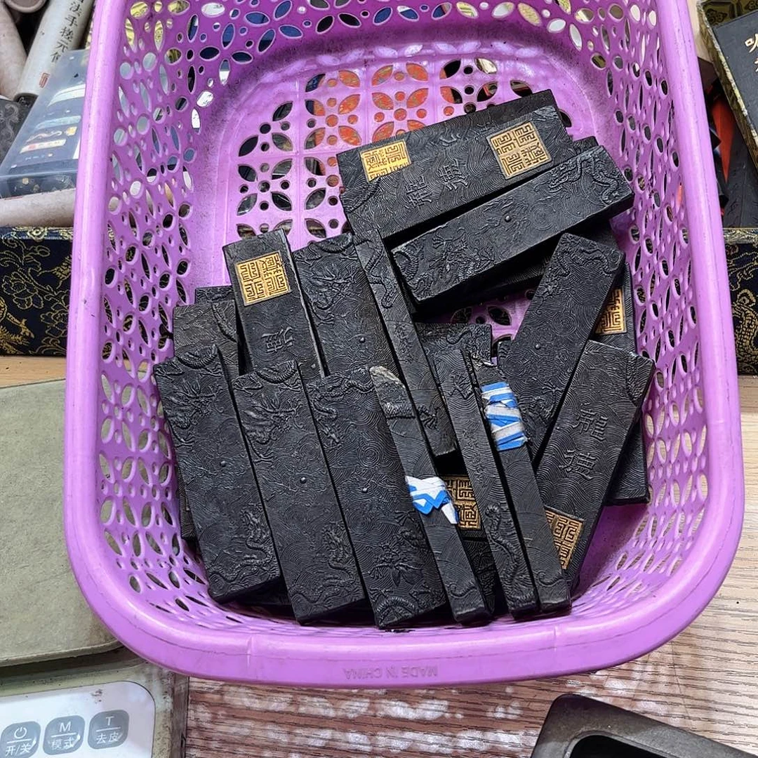 哈哈哈哈哈刚刚14条