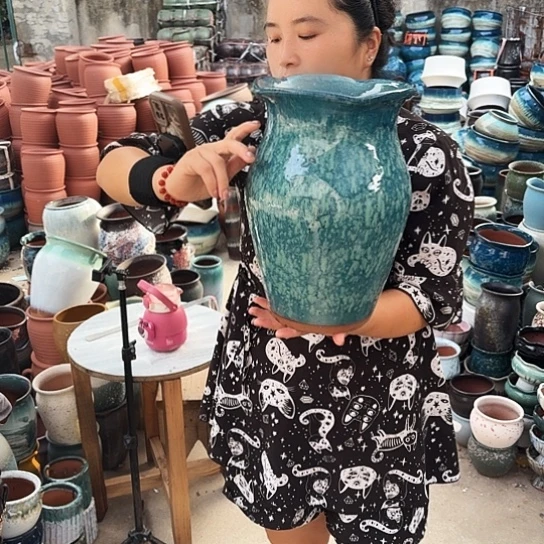 口20高32。 瑕疵无孔