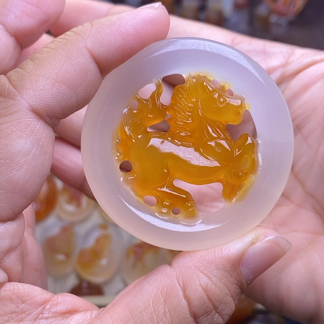 玛瑙/玉髓未镶嵌颈饰