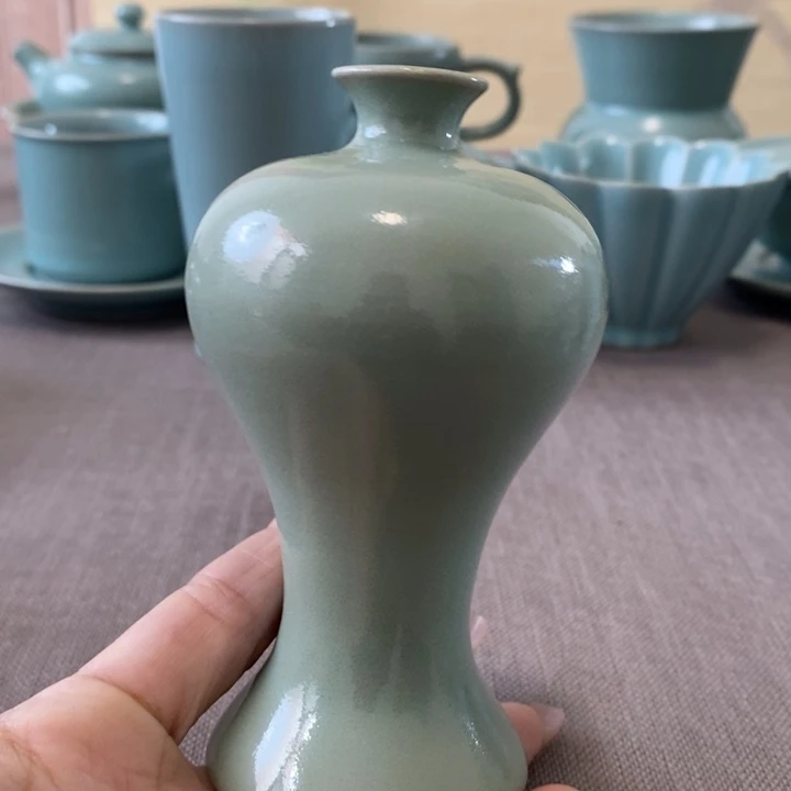 瓷片小梅瓶一一一一一一一