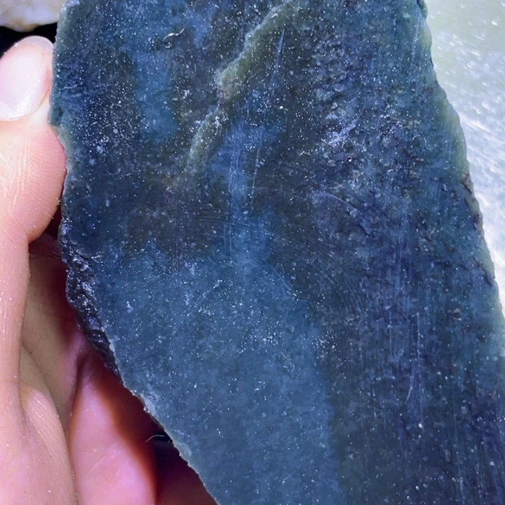 和田玉未镶嵌珠宝半成品