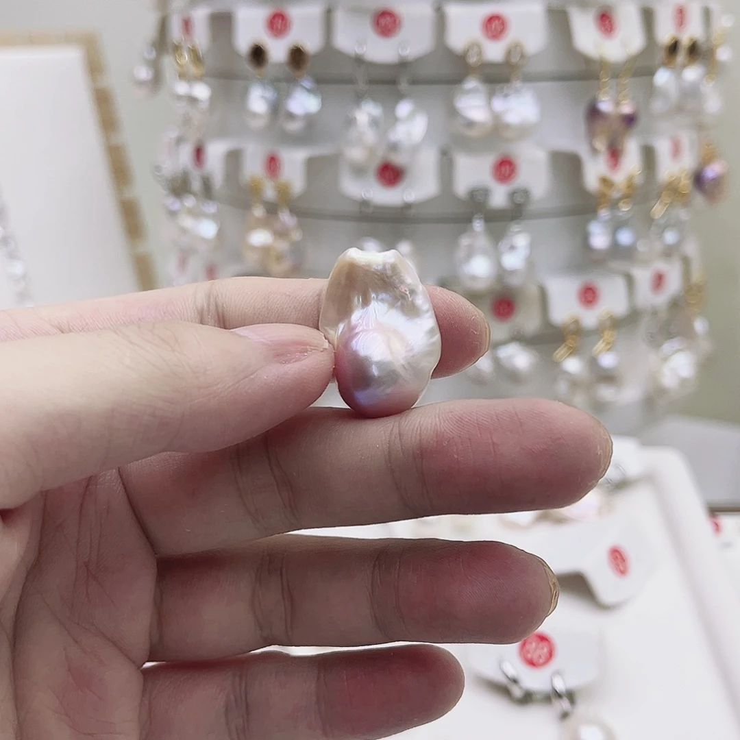 淡水珍珠银S925镶嵌颈饰千**