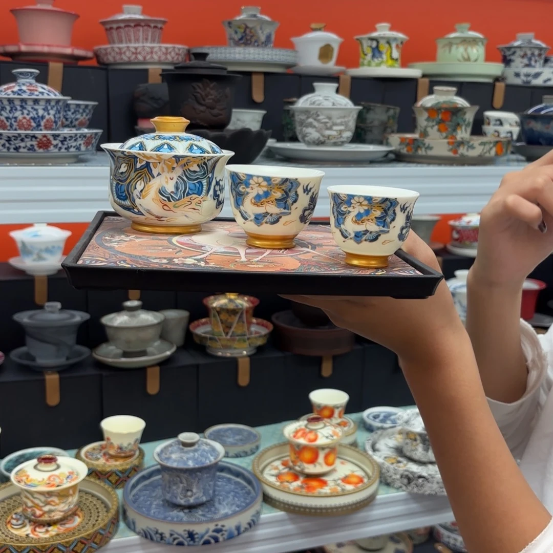 高端大气上乘又时尚前卫