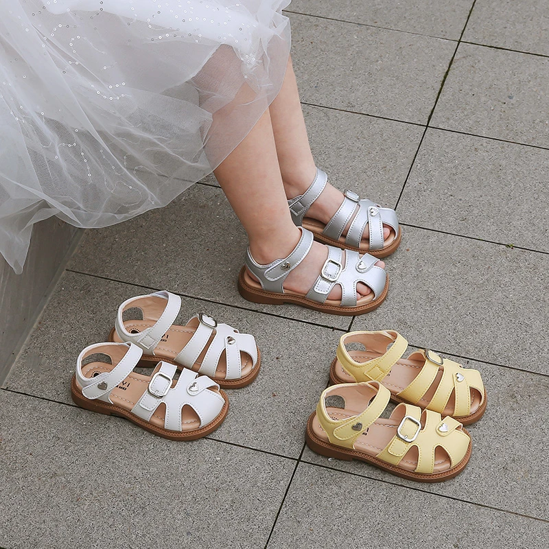 女童鞋子儿童公主包头凉鞋2025夏季新款中大童女孩国风轻便配裙子