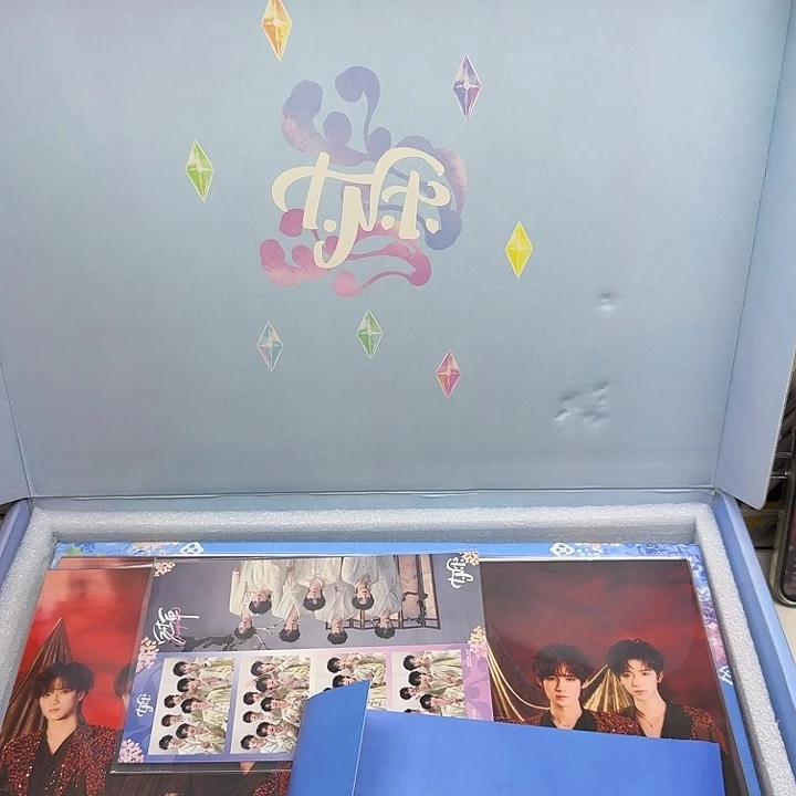 时代少年团官无卡全套的