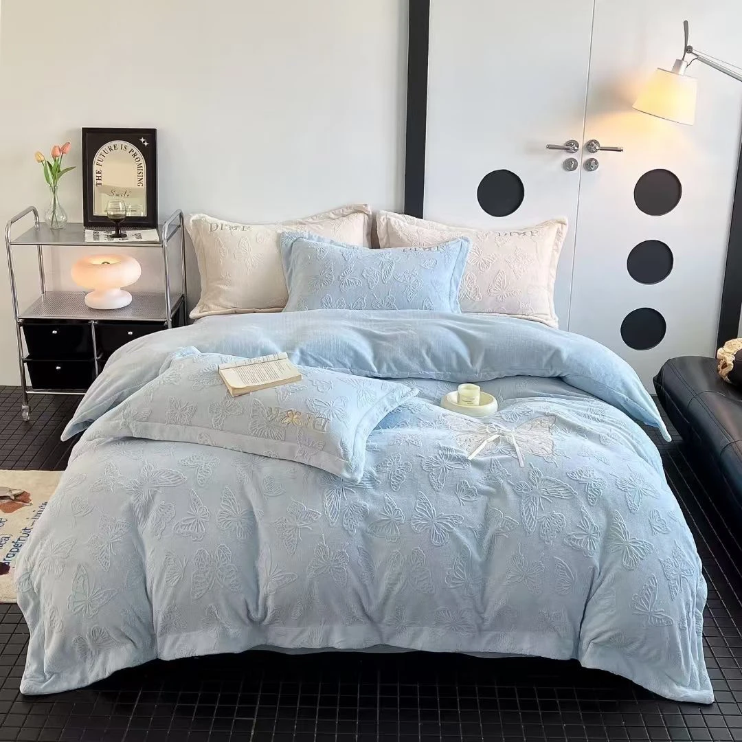 云棉绒磨毛简约刺绣双面被罩保暖四件套雕花床上用品被套床单床品