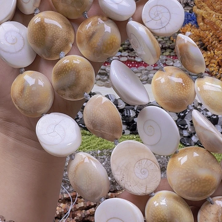 水晶珠宝半成品未镶嵌卡20化石一条