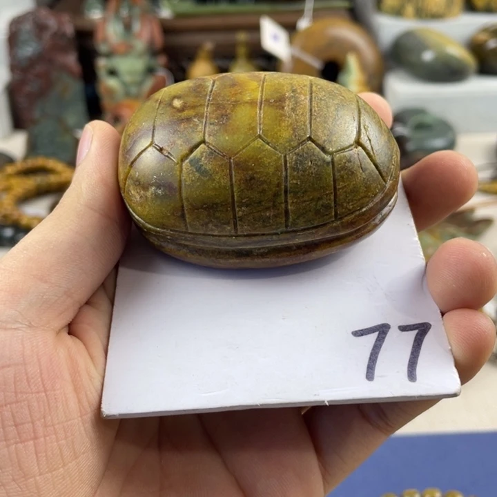 梦***影岫岩河磨玉（透闪石质玉）未镶嵌珠宝奇石