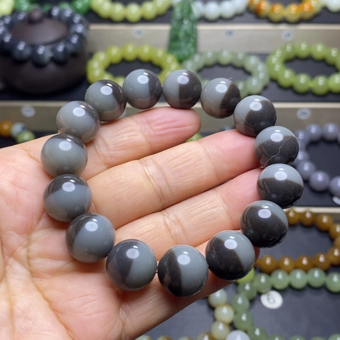 和田玉未镶嵌手串