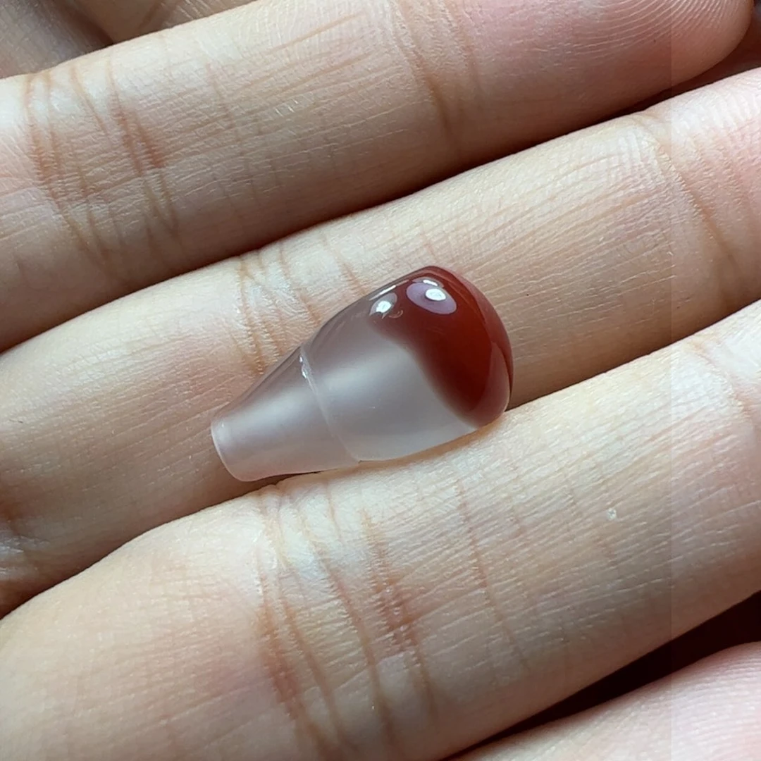 未镶嵌三通南红玛瑙