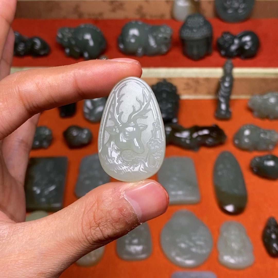 和田玉颈饰未镶嵌