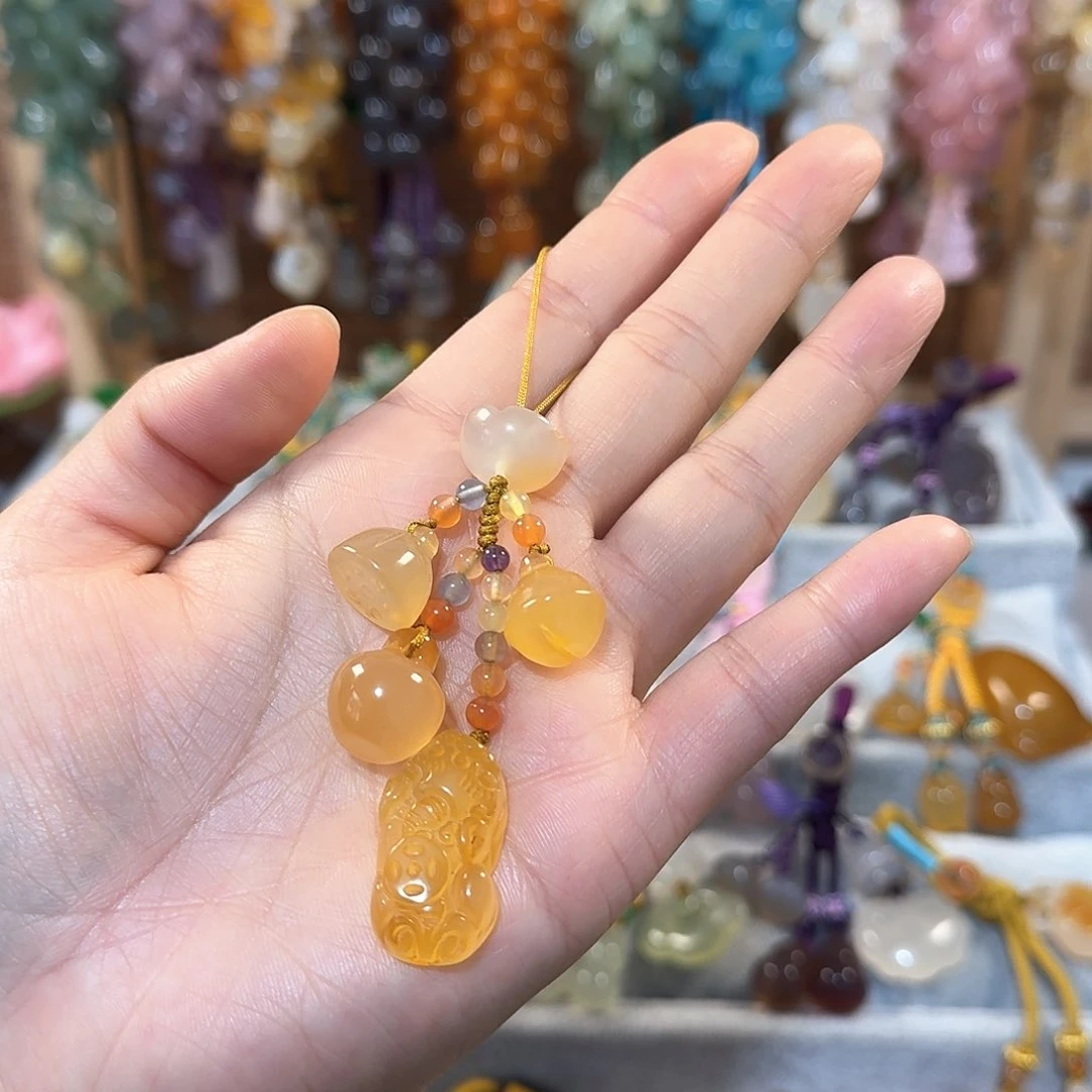 玛瑙/玉髓手机挂件未镶嵌