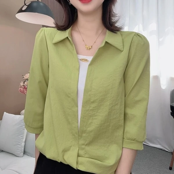 2025新款拼接假两件衬衫设计洋气百搭女士上衣显瘦衬衣