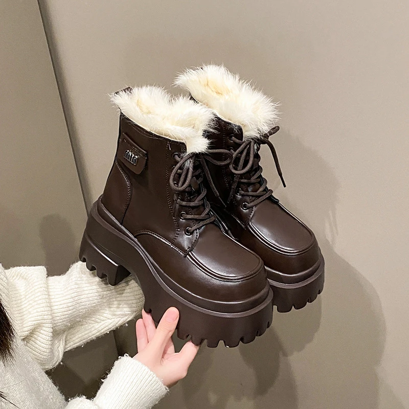 显瘦增高软皮厚底松糕鞋2025秋冬新款马丁靴机车靴系带短筒靴女