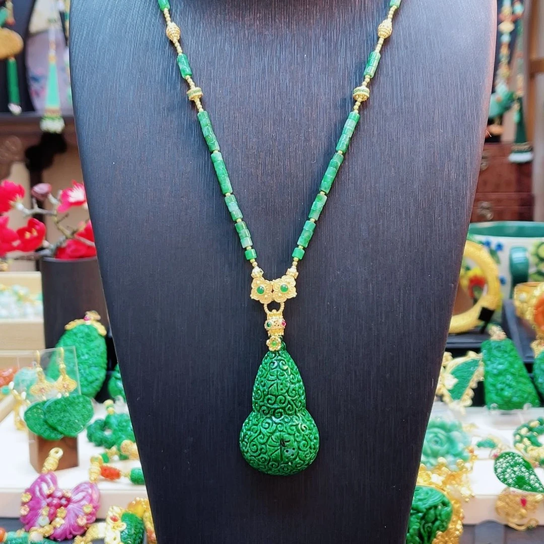 颈饰未镶嵌翡翠48小时鉴赏期