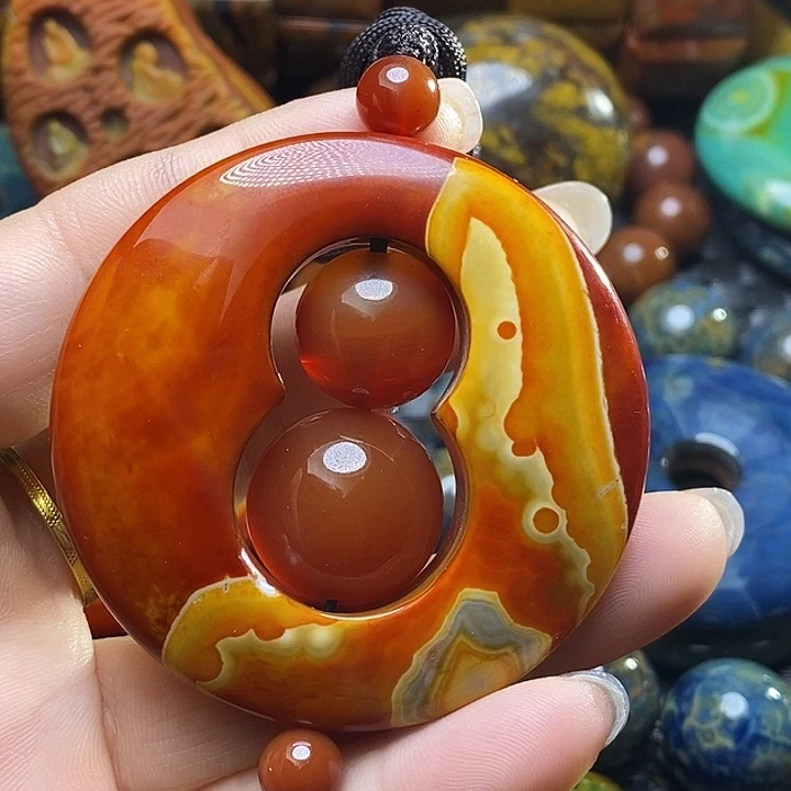 天***王玛瑙/玉髓未镶嵌颈饰