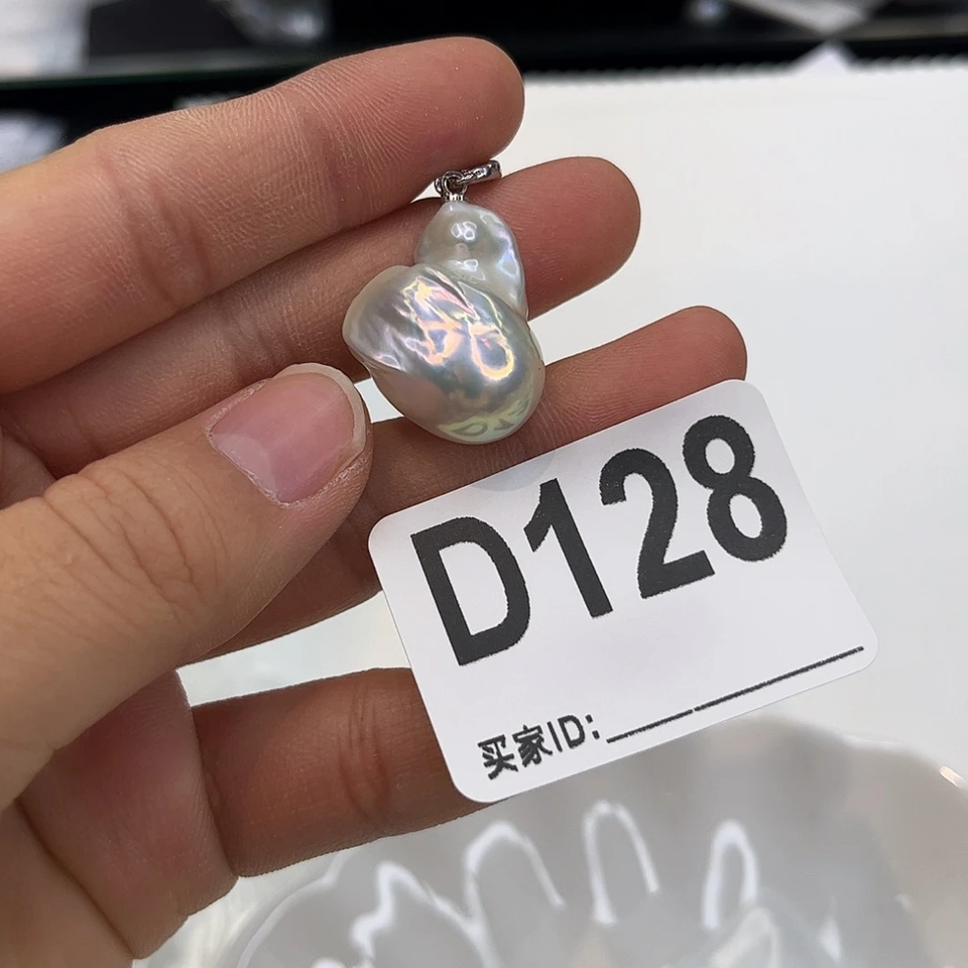 淡水珍珠耳饰合金