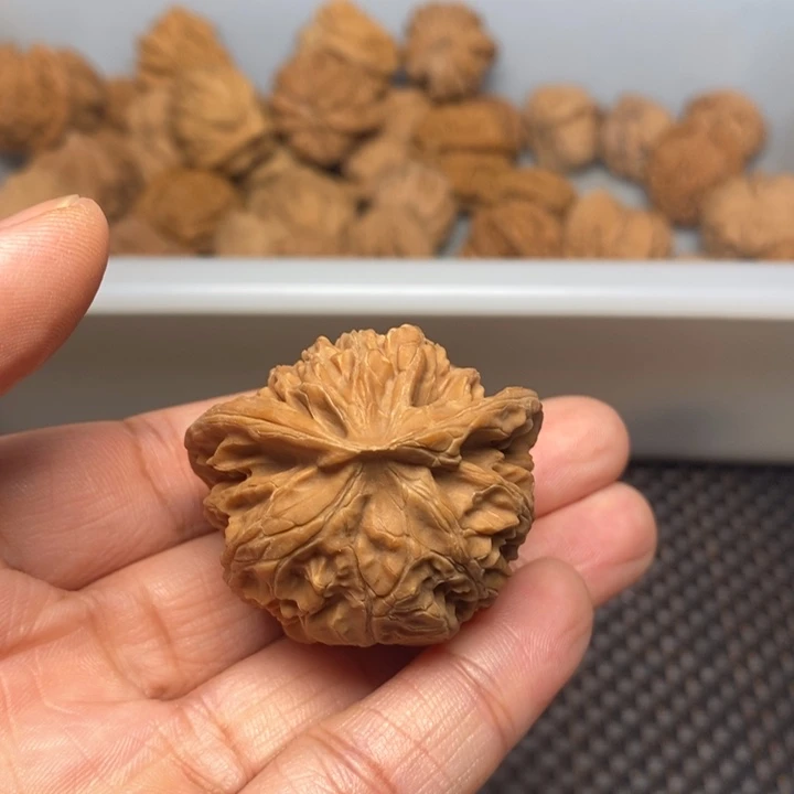 阿***瀚吊坠文玩核桃文玩核桃异形单只