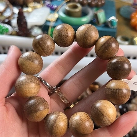 吊坠滴血莲花菩提