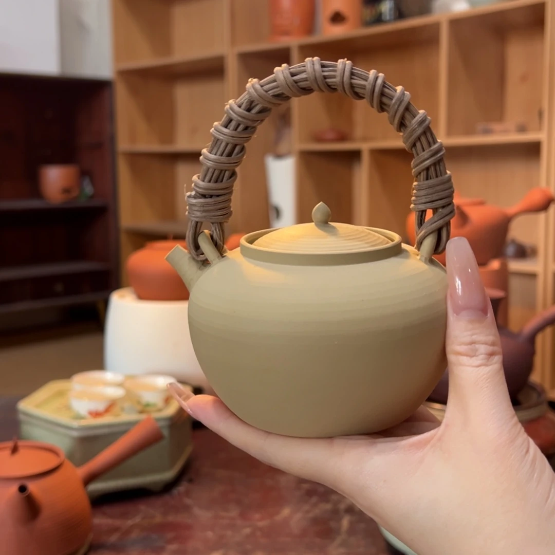 锐***妈陶先锋藤的提梁400cc111