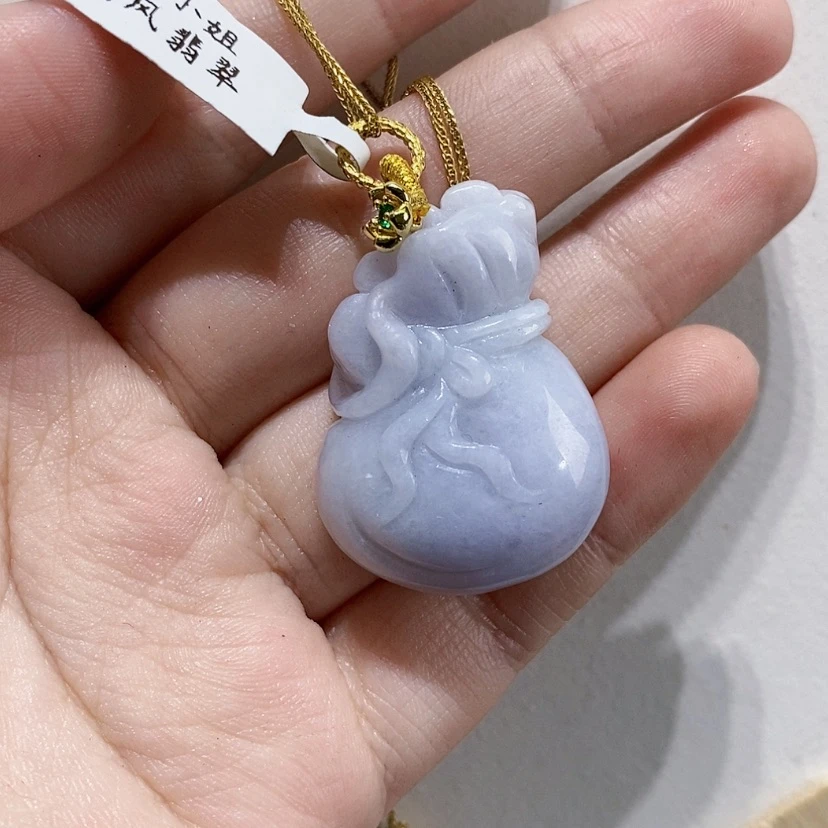 【闪购商品】翡翠未镶嵌颈饰