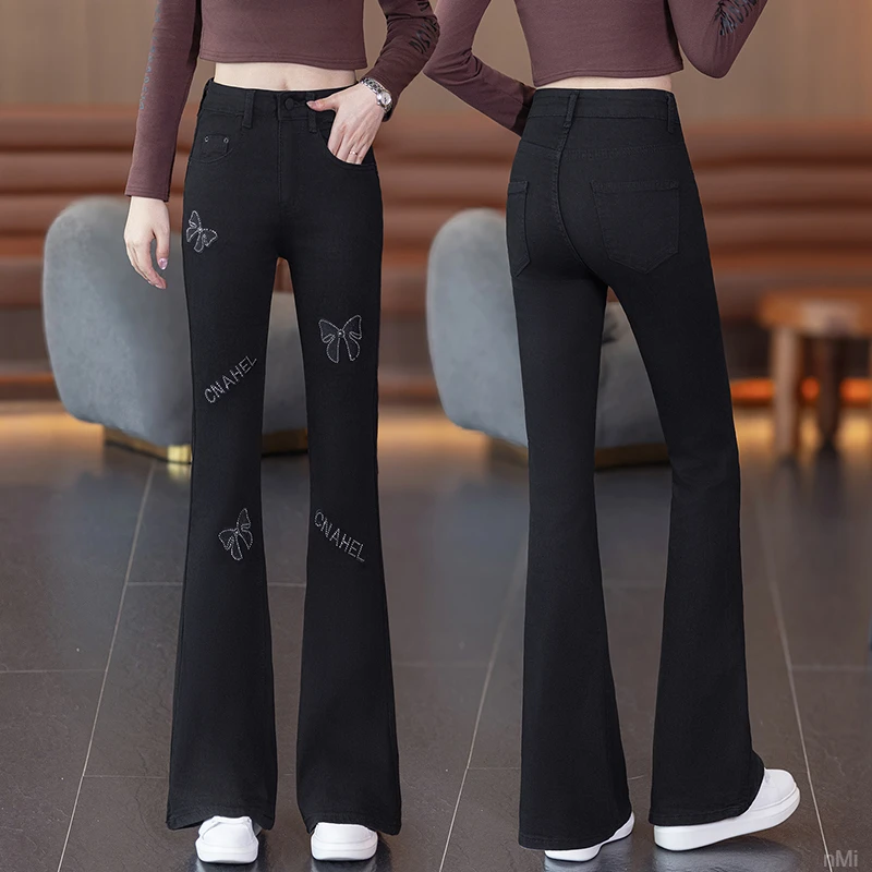 刺绣烫钻高腰牛仔微喇裤女2025秋季休闲中年妈妈大码黑色喇叭长裤