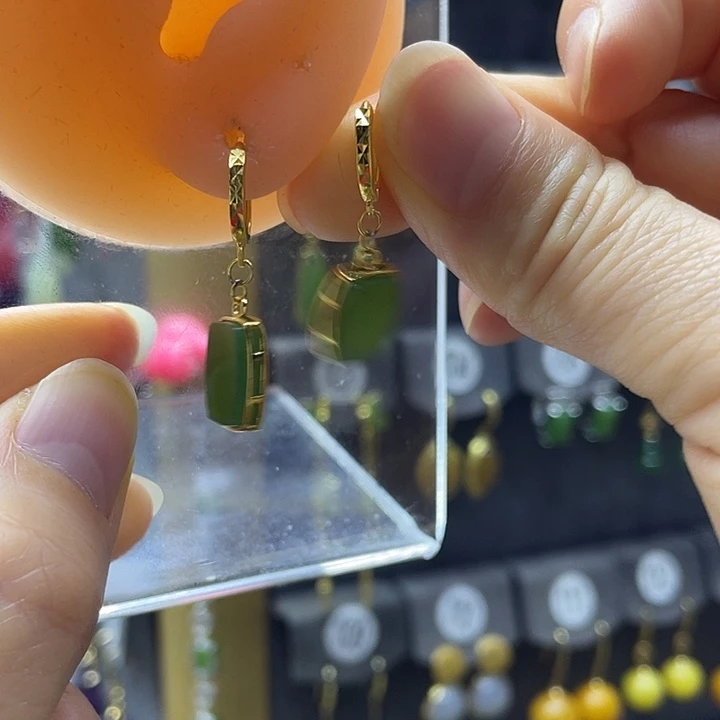 和田玉银S925镶嵌耳饰