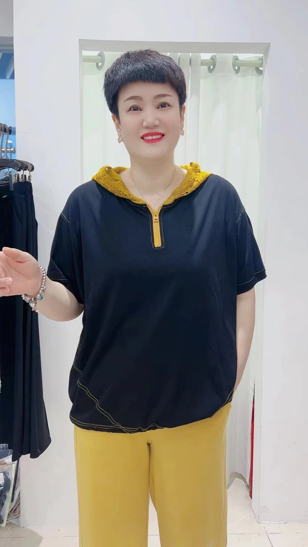 冯小姐时尚大码女装（休闲百搭显瘦洋气减龄遮肉超薄短袖帽衫650#）
