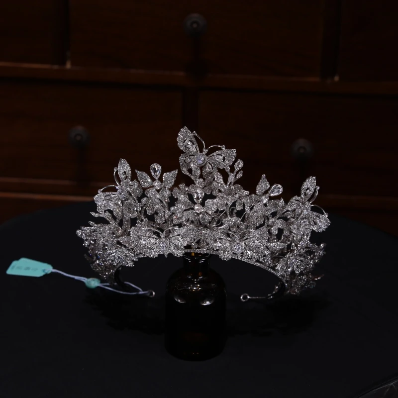 合金仿水晶婚庆饰品 17673新款重工高端锆石镶嵌皇冠