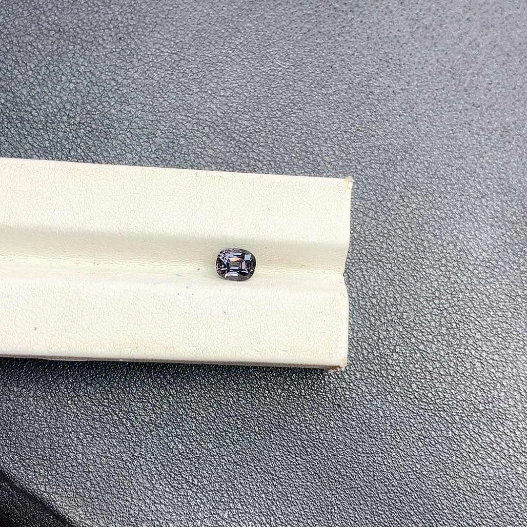 裸石尖晶石单颗一克拉以上