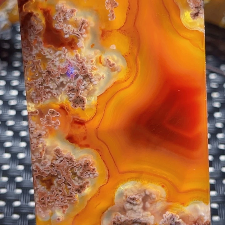 玛瑙/玉髓颈饰未镶嵌李*