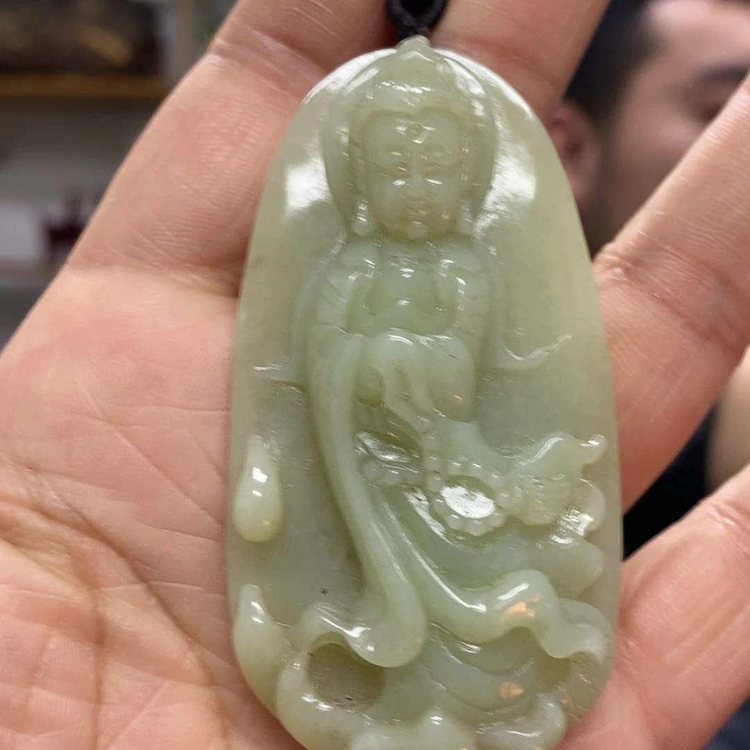 和田玉小件观音未镶嵌