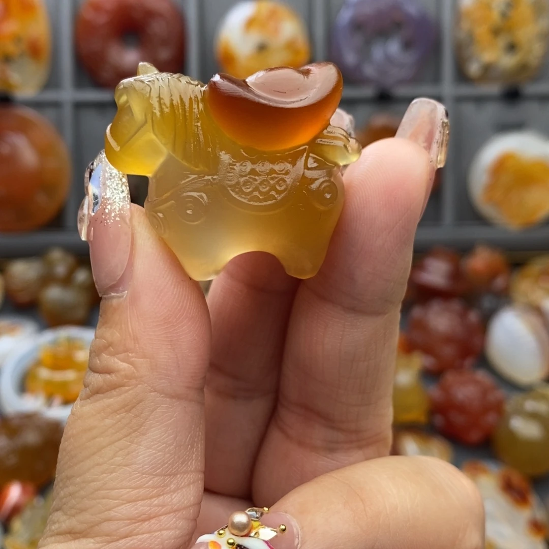 关***冒玛瑙/玉髓未镶嵌颈饰