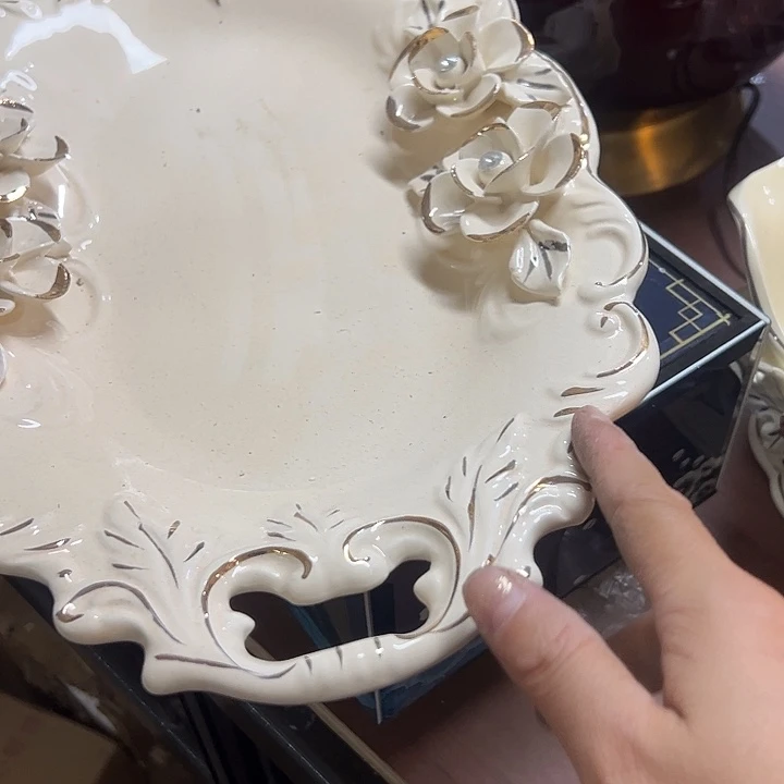 陶瓷瑕。。。。。。。。。。。。。。。。。