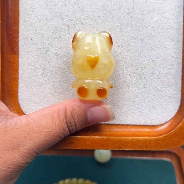 琥珀未镶嵌珠宝奇石M1190号小熊