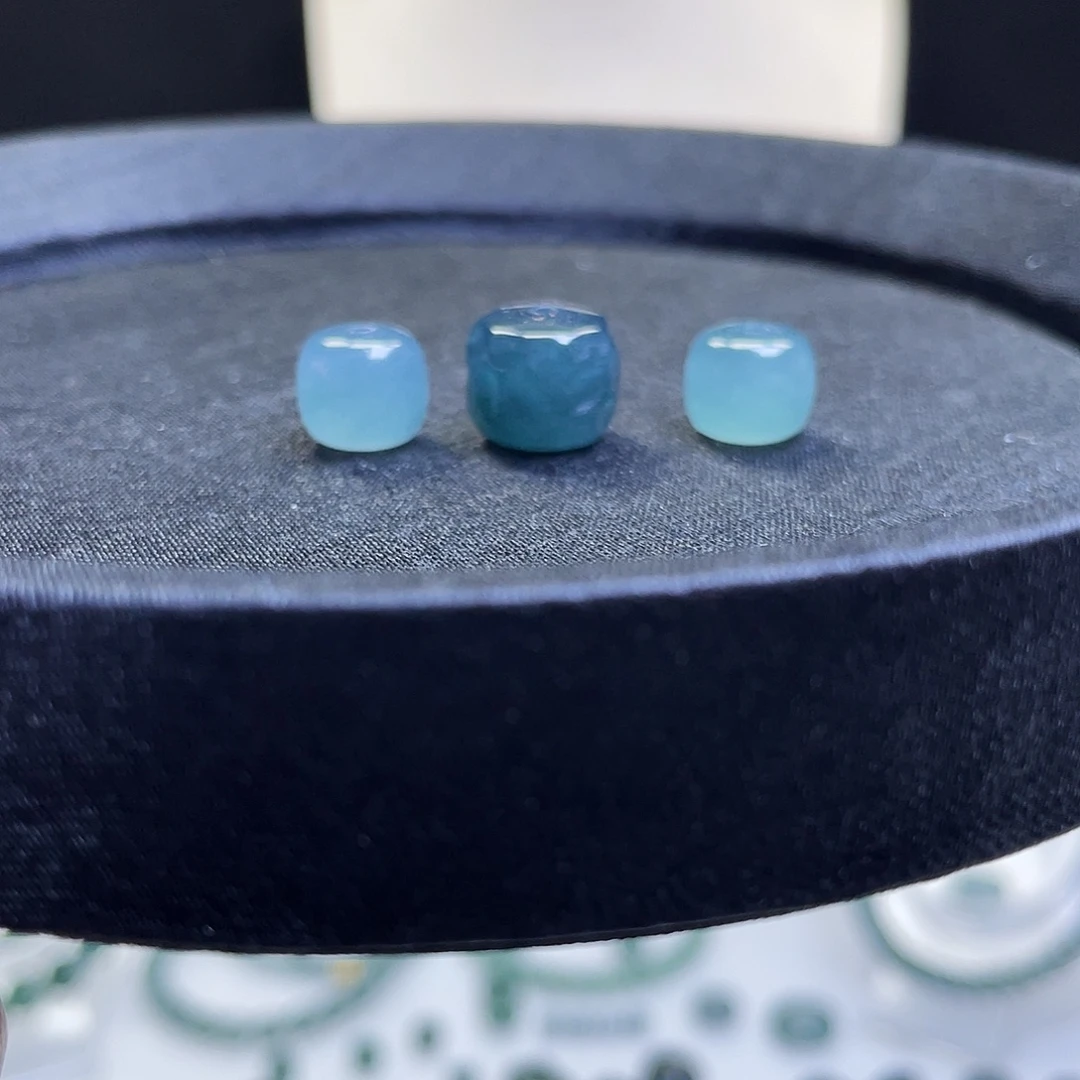 ****儿翡翠散珠天然A货翡翠无相一颗➕老型珠2颗