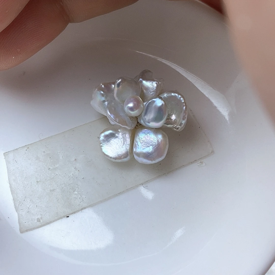 合金淡水珍珠吊坠小**?