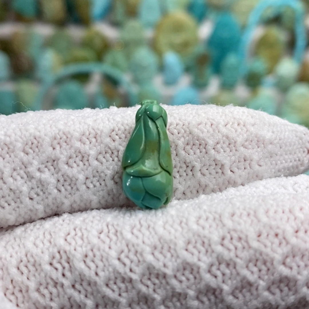 绿松石未镶嵌绿松石