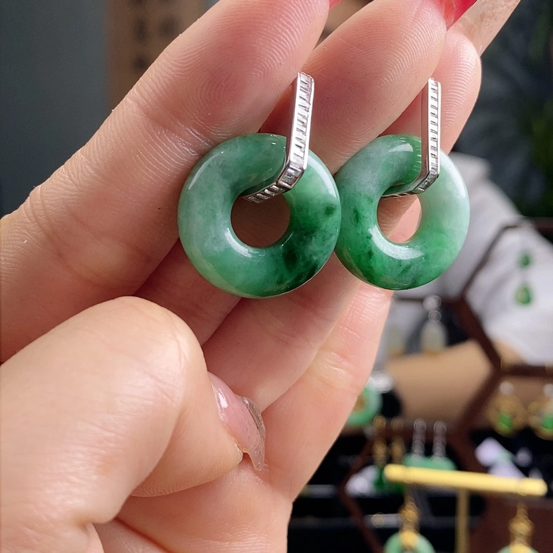 翡翠耳饰银S925镶嵌翡翠