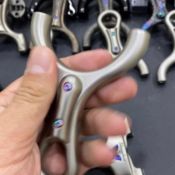 天***丶80钛合金毒液顶卡
