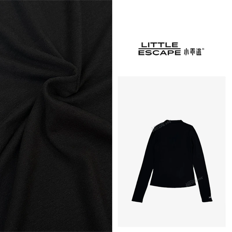 小乖逃一字领正肩  单黑色字母T恤月光打底 净色 240770